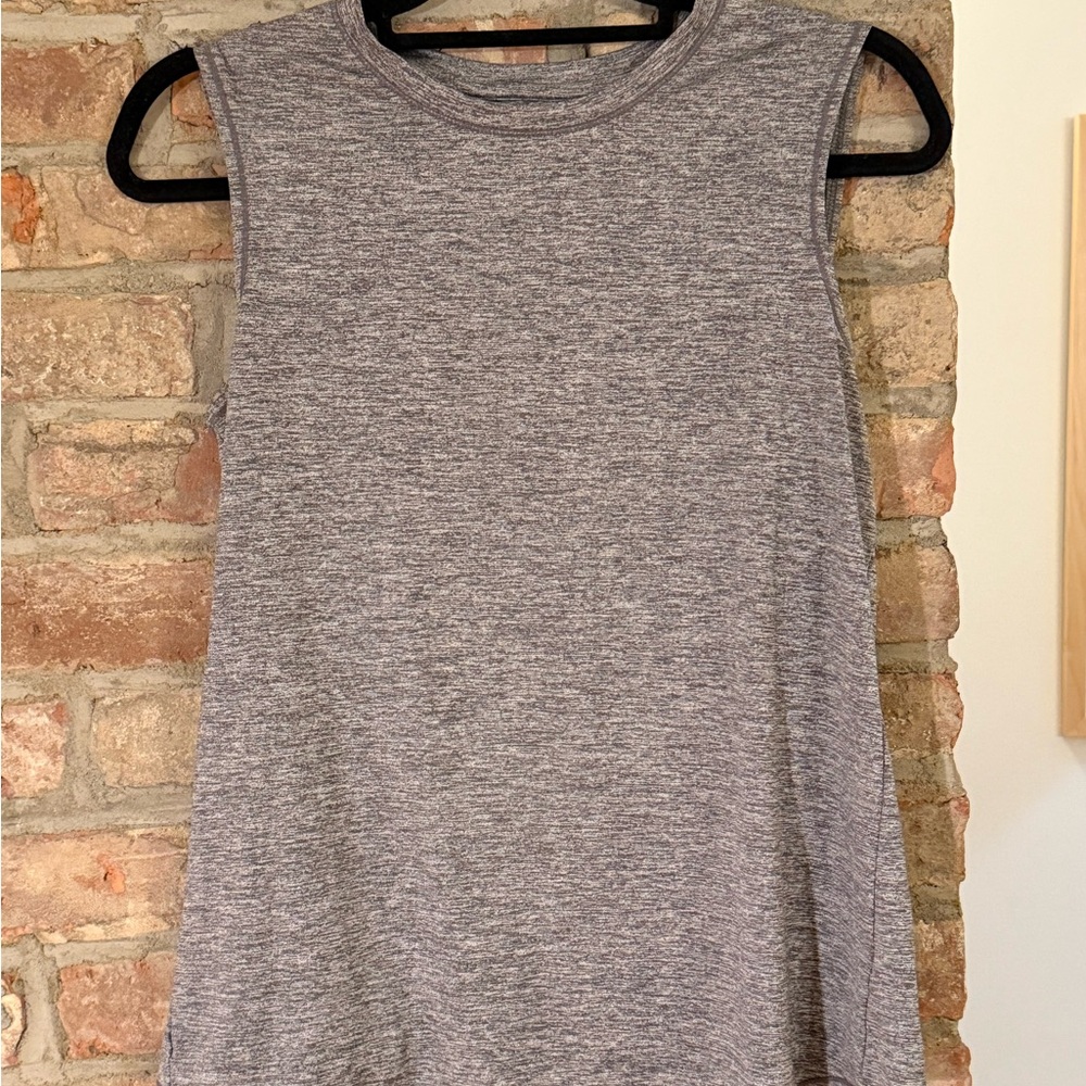 Athleta Heathered Gray Muscle Tee